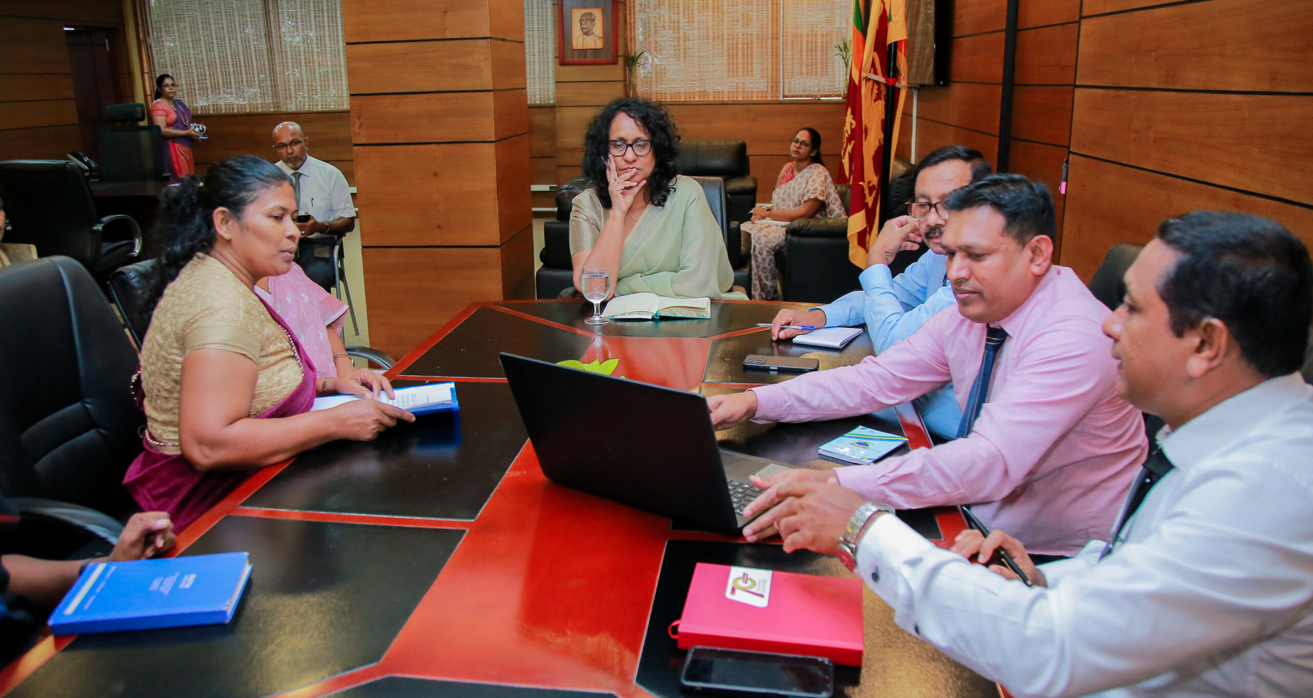 A discussion between the trade union of lecturers of Sri Lanka Institute of Advanced Technological Education and the Prime Minister at Isurupaya.