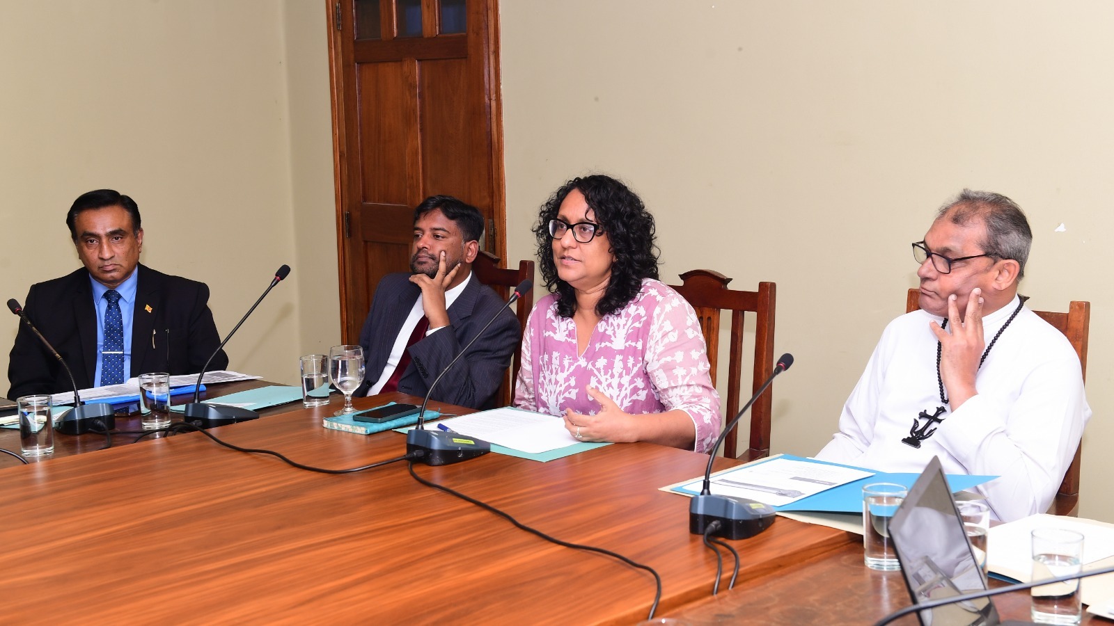 Our target is to build up an education system full of quality and equality to which all the children can enter.