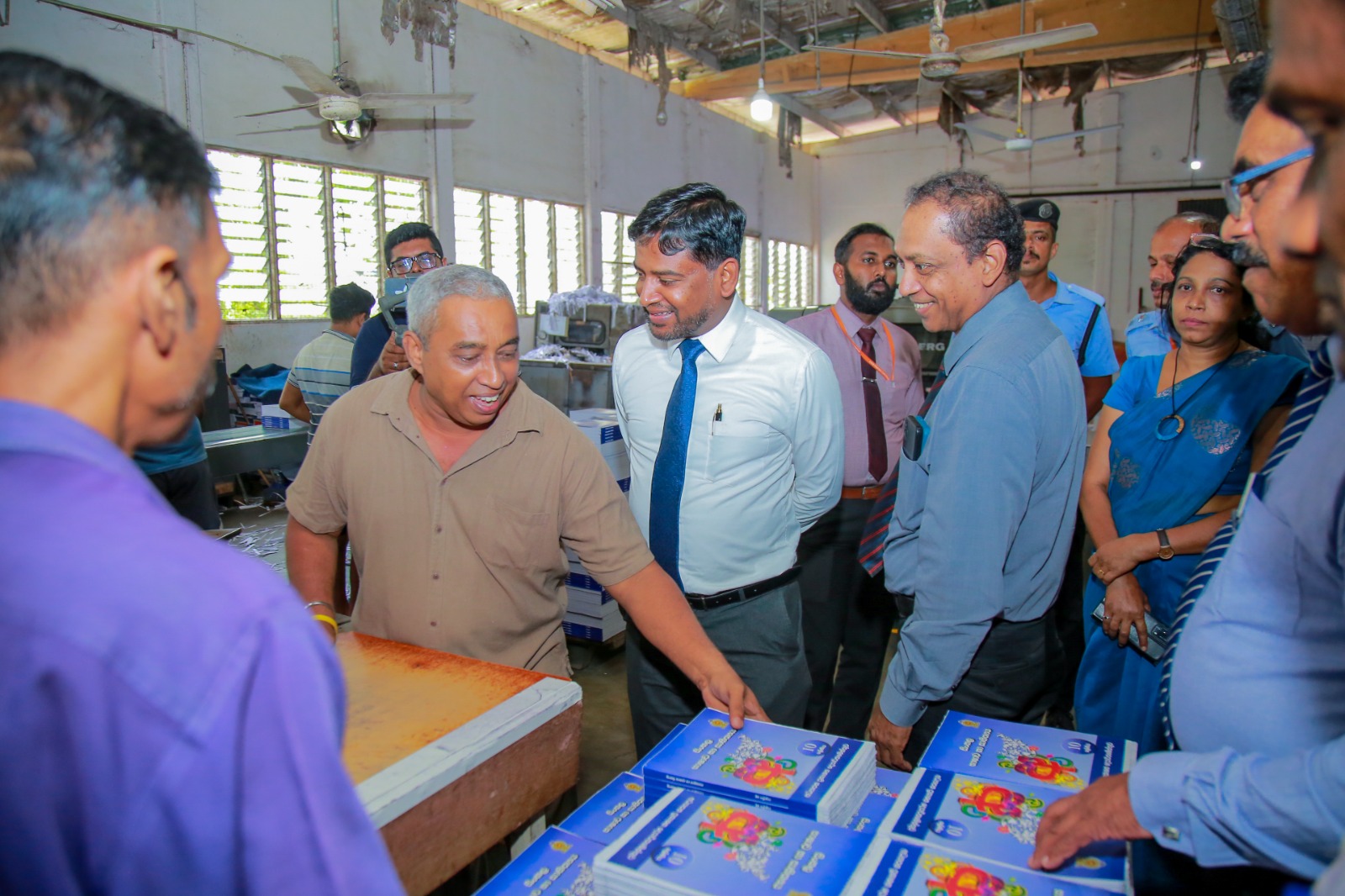 Deputy Minister of Education on an Inspection Visit to the State Printing Corporation